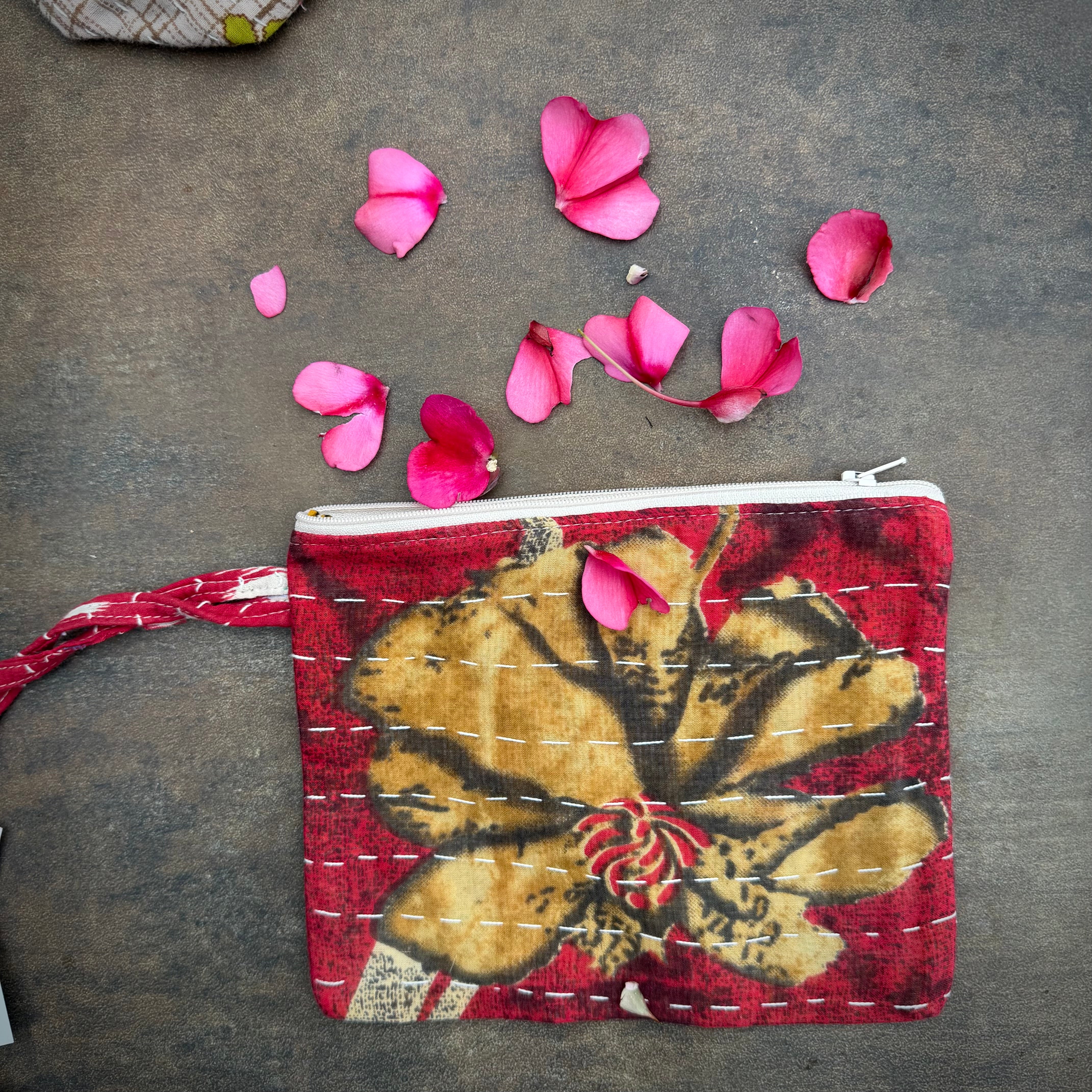 Rani Clutch