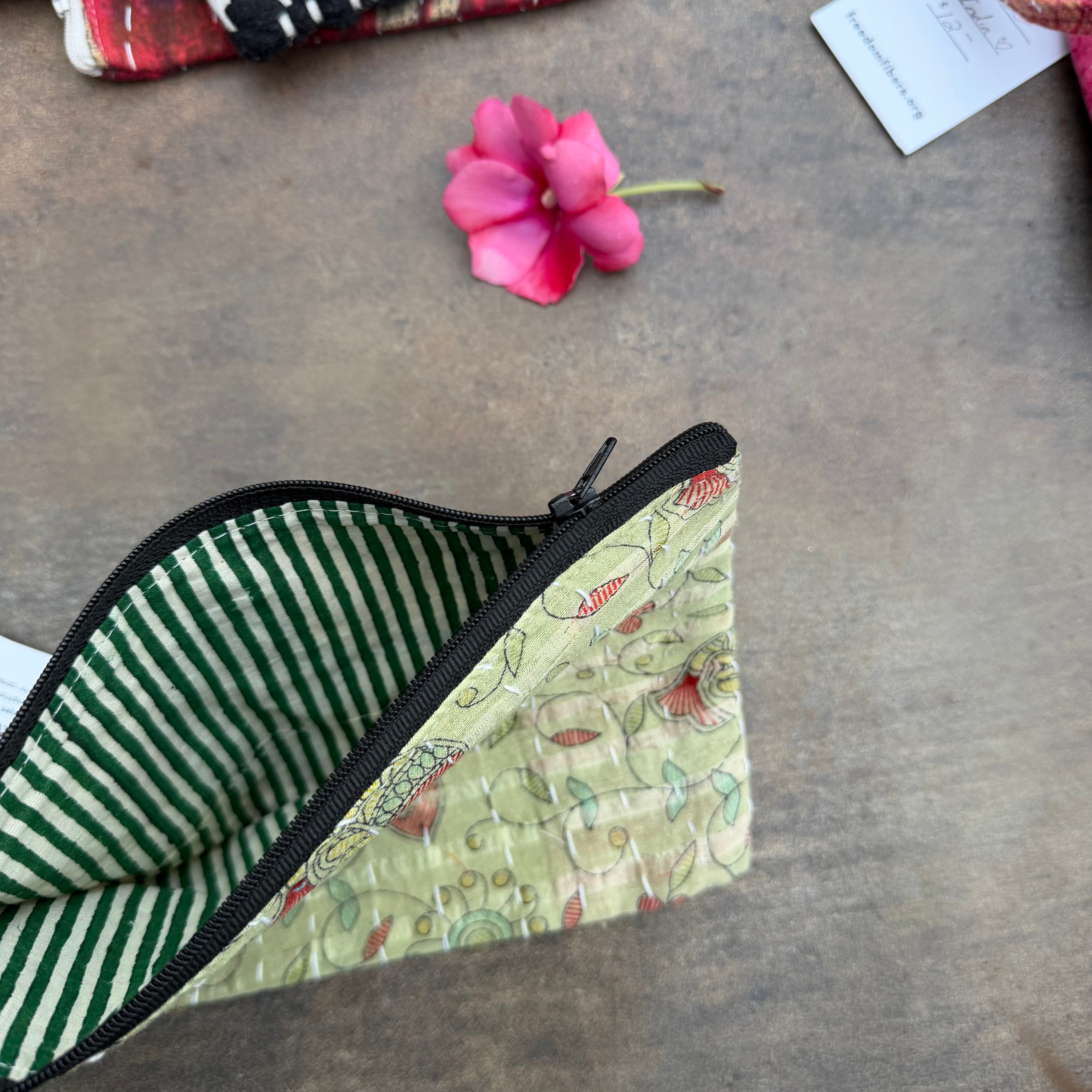 Rani Clutch