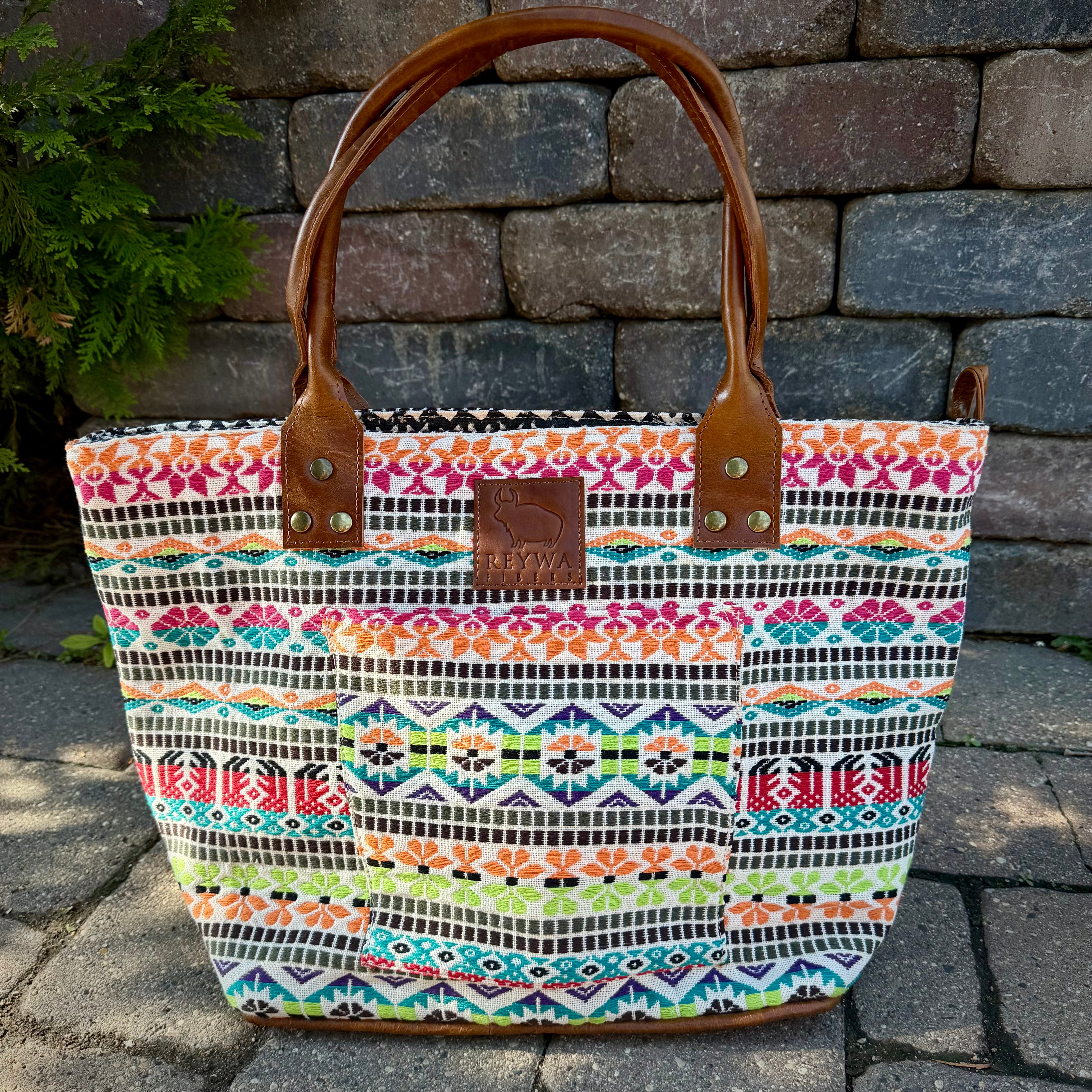 Reywa Fibers Large Bucket Tote
