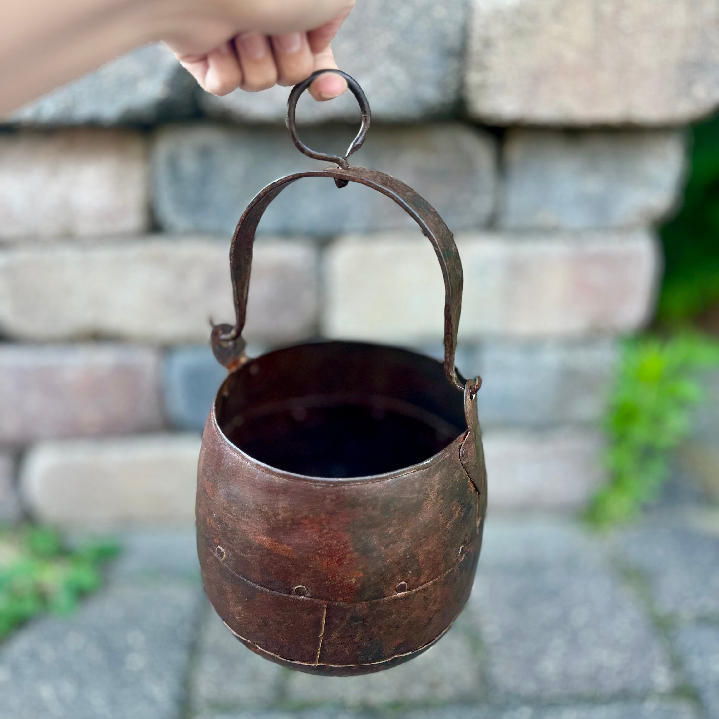 Village Boiling Pot