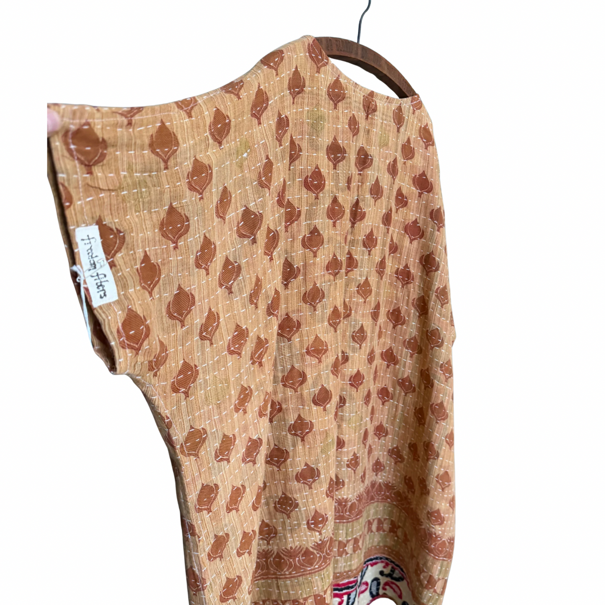Ari Tunic