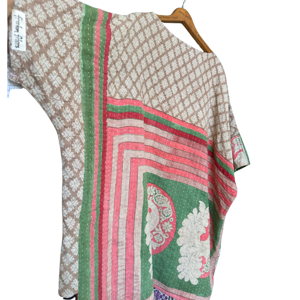 Ari Tunic