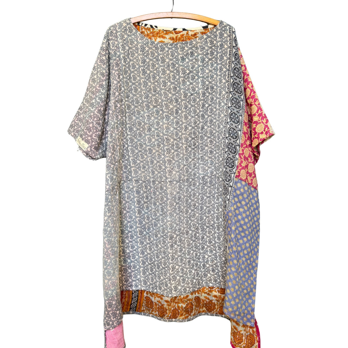 Ari Tunic