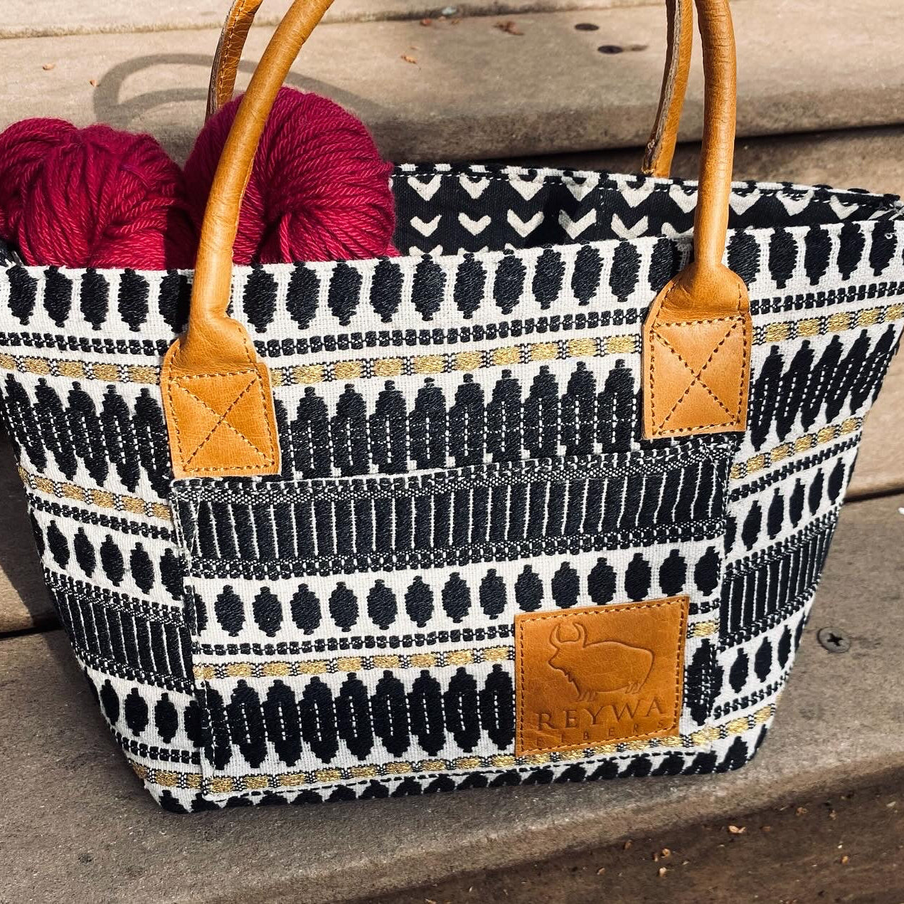 Reywa Fibers Classic Bucket Bag