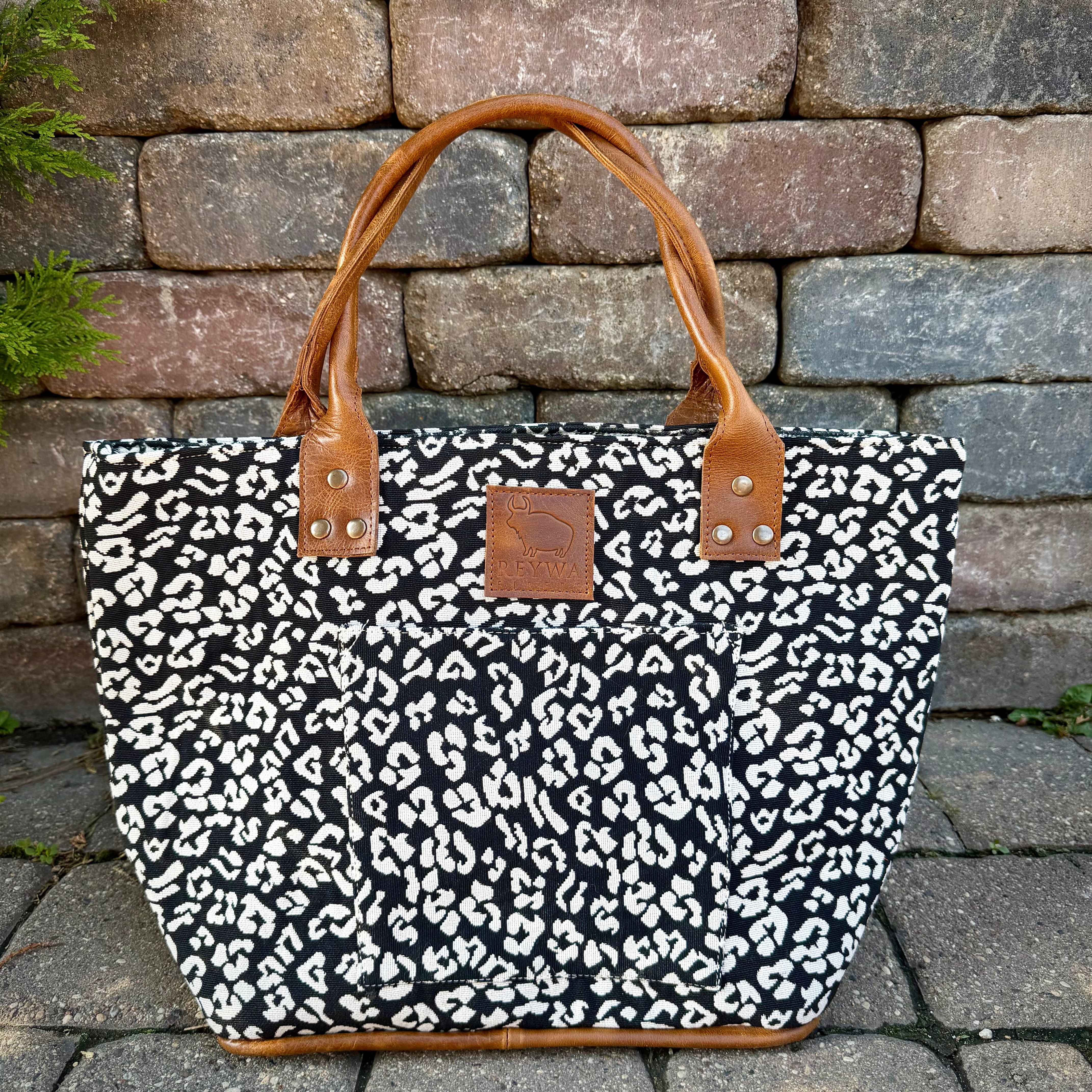 Reywa Fibers Large Bucket Tote