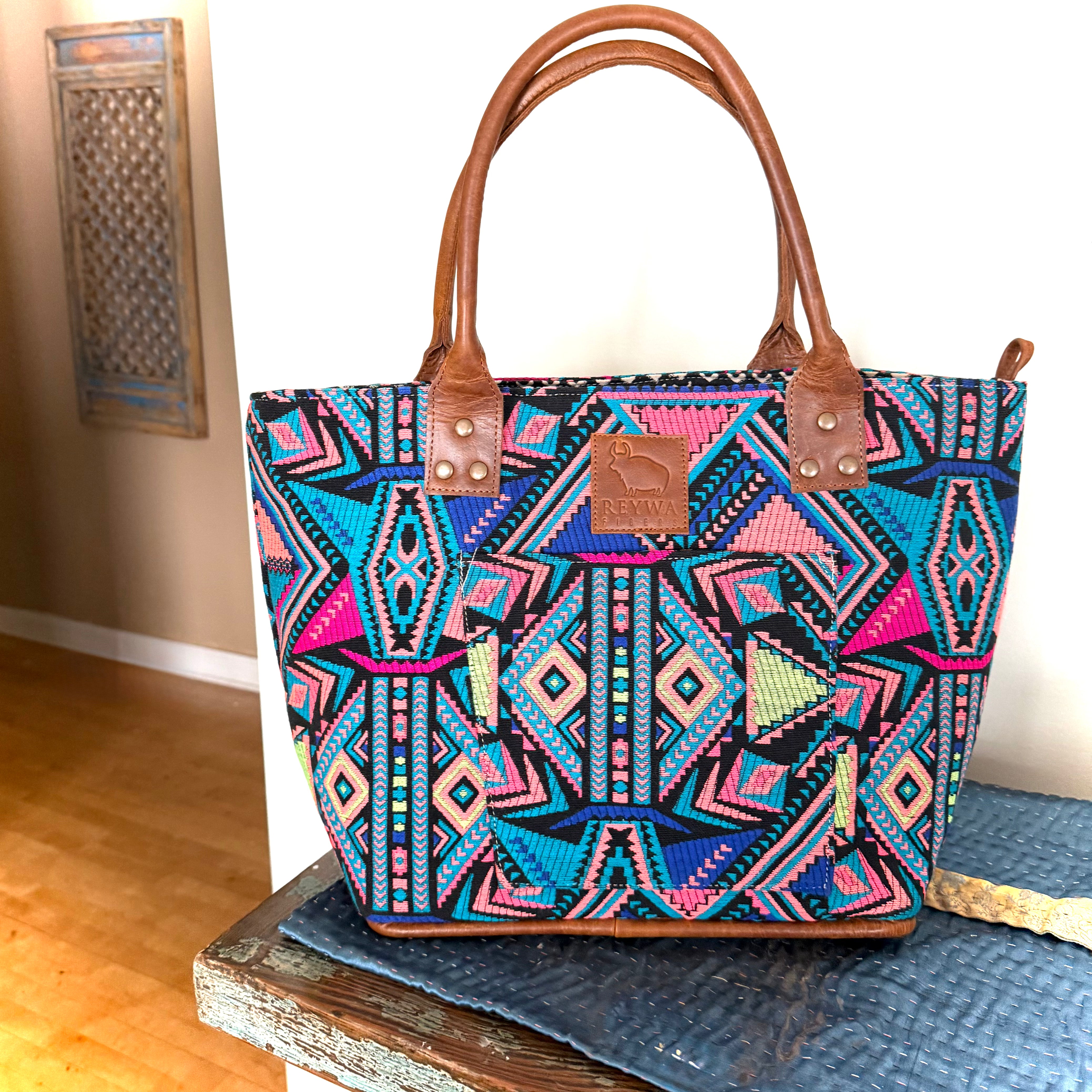 Reywa Fibers Large Bucket Tote