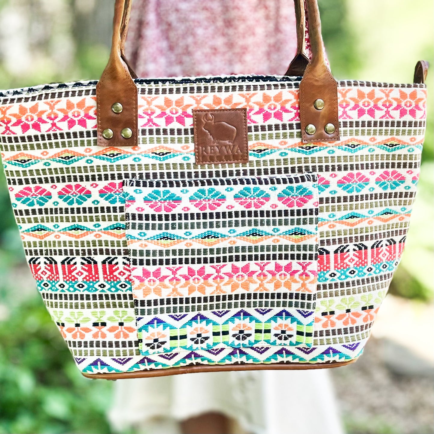 Reywa Fibers Large Bucket Tote