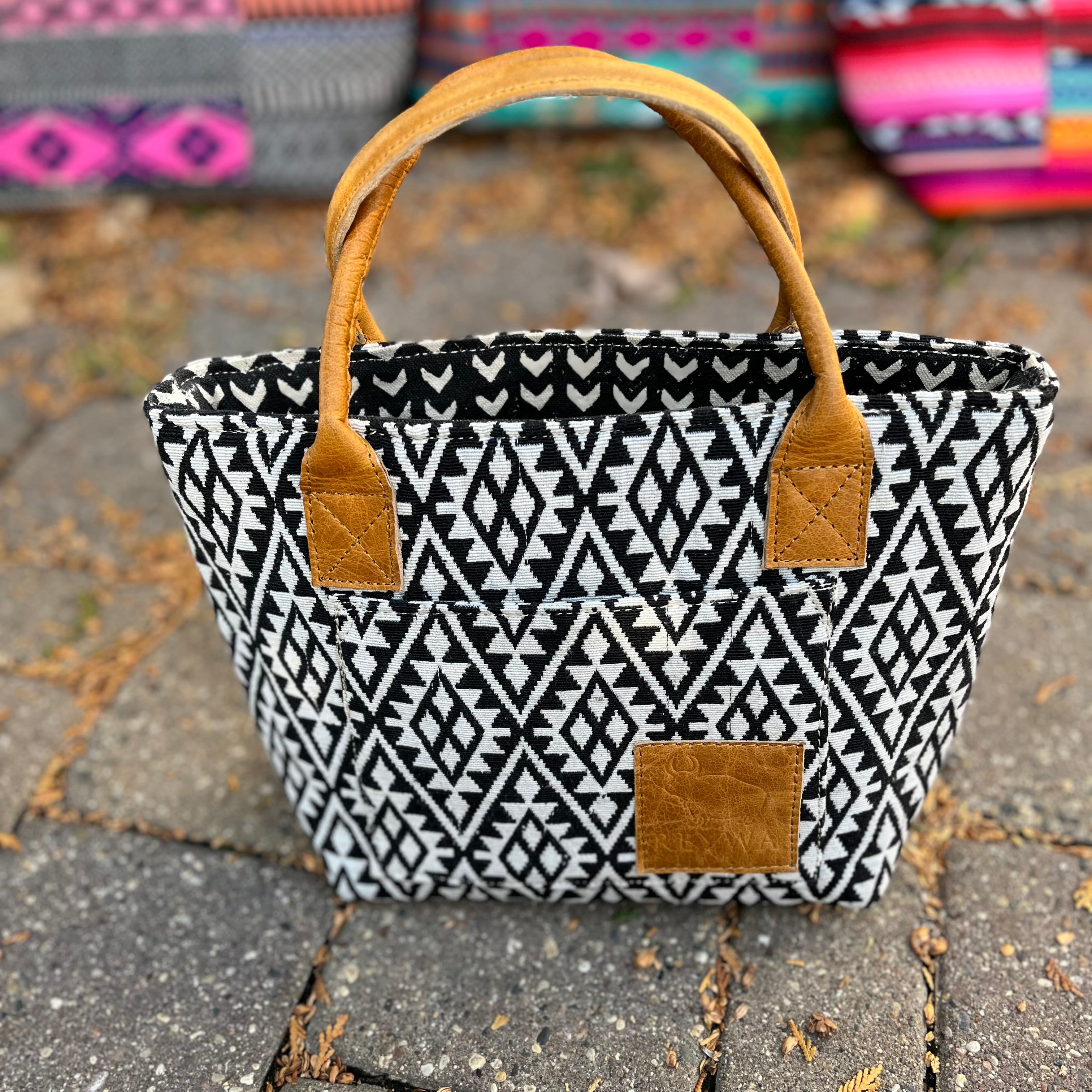 Reywa Fibers Classic Bucket Bag