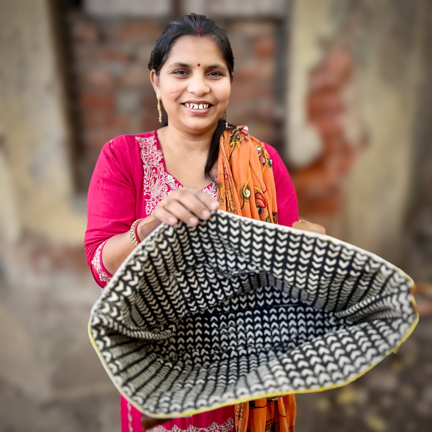 Reywa Fibers Large Bucket Tote