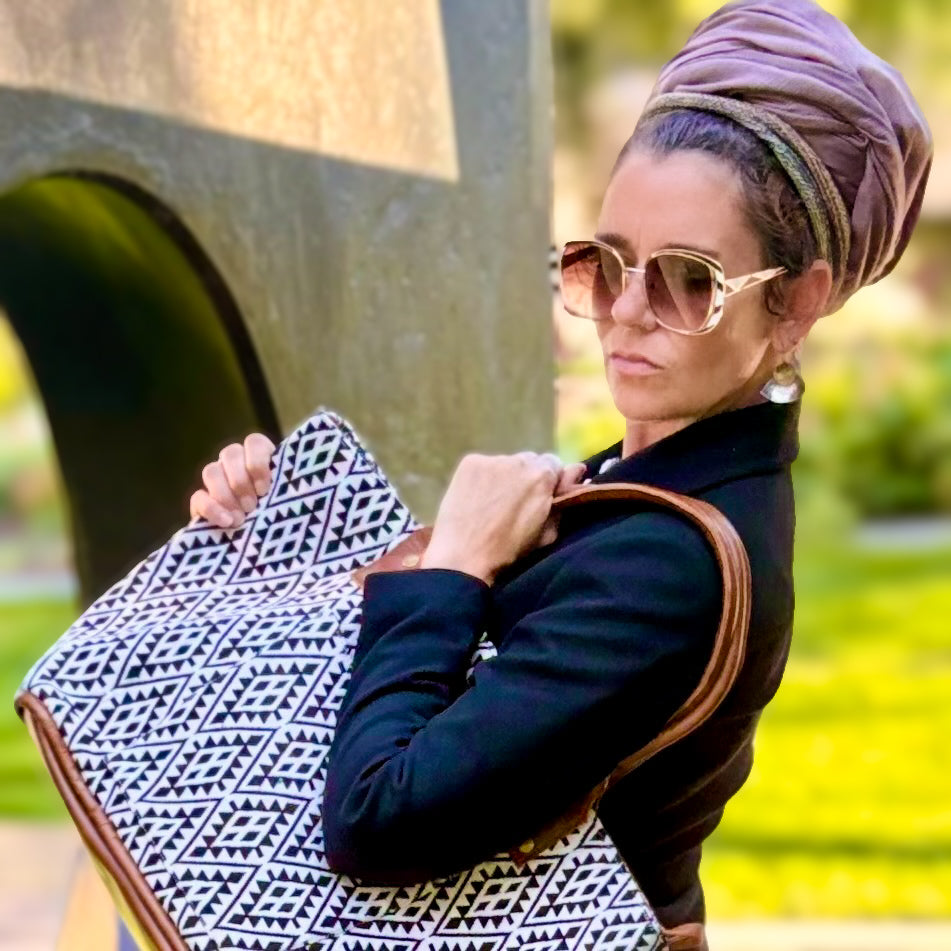 Reywa Fibers Large Bucket Tote