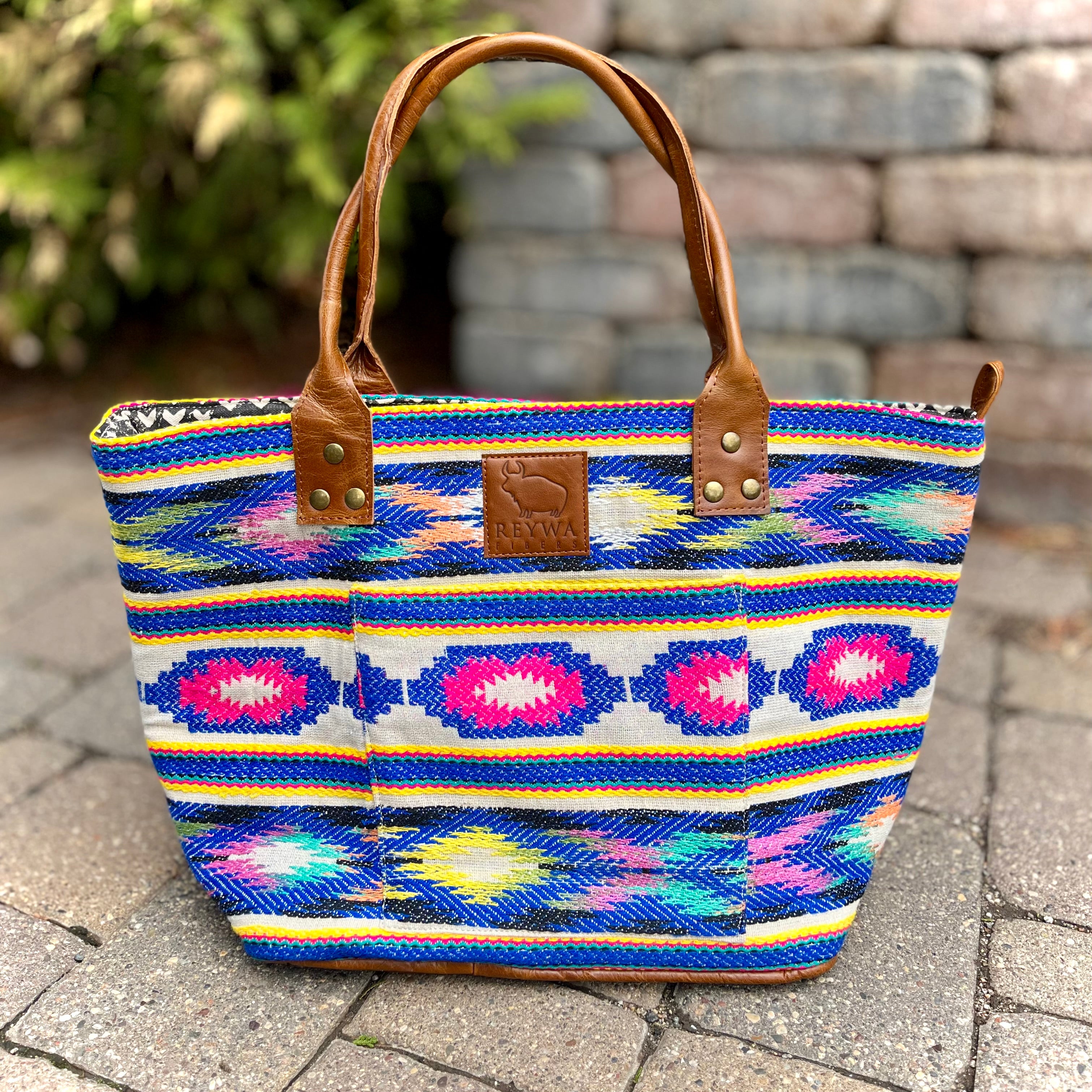 Reywa Fibers Large Bucket Tote
