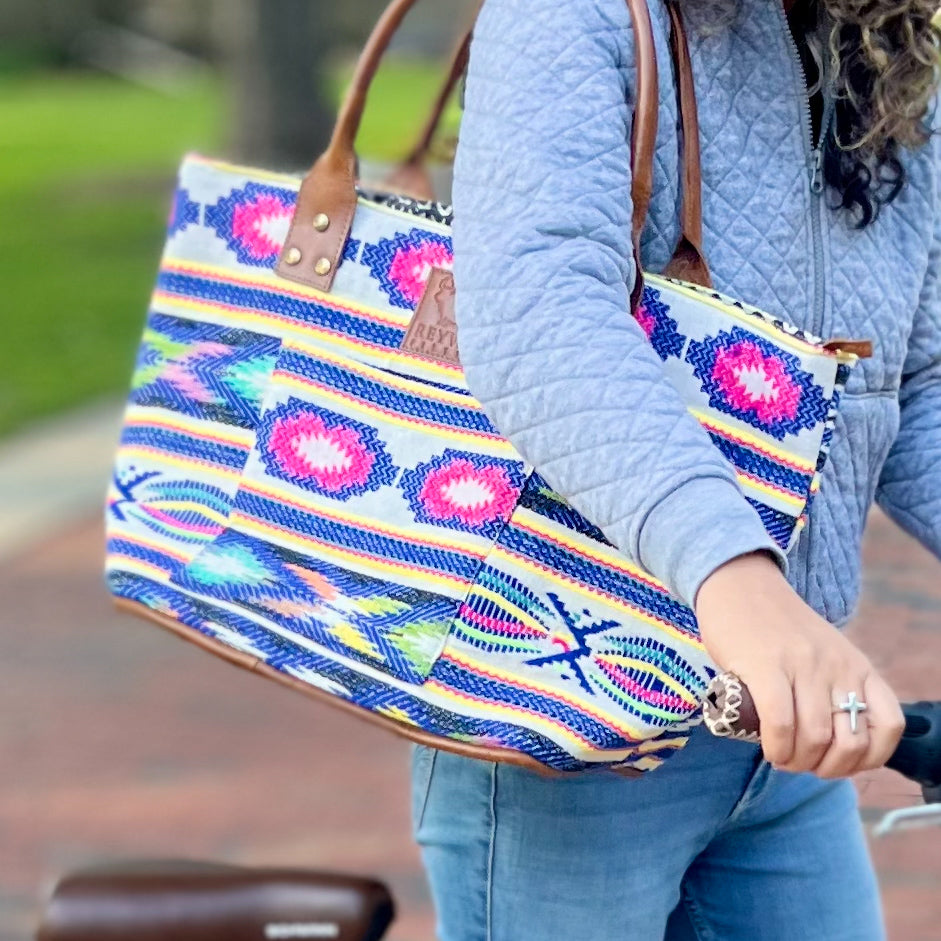 Reywa Fibers Large Bucket Tote